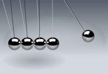 Jaka jest prawidłowa reakcja na odkręcenie korka wlewu oleju?